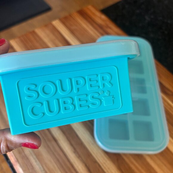 Souper Cubes Silicone Freezer Molds 1-cup and 2-Tablespoon - Picture 3 of 5